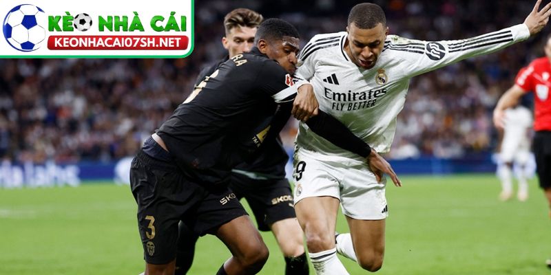 Real Madrid tăng tốc sau hiệp 1, Mbappe chốt hạ trận Valencia 2 Hiệp một bế tắc dù Real Madrid áp đảo thế trận